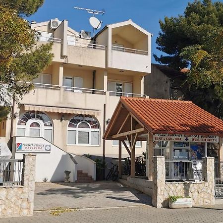 Apartmenthaus Kosirina-티스노 외부 사진